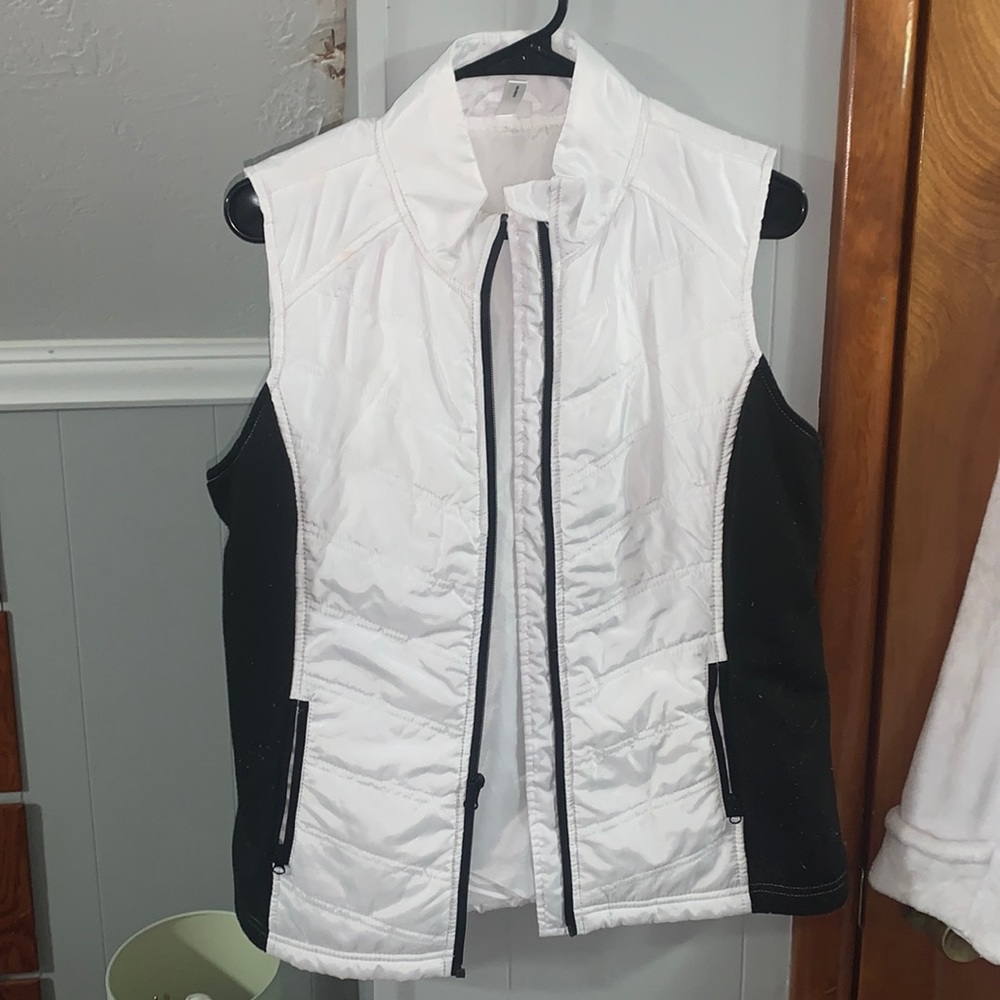 Medium white and black vest